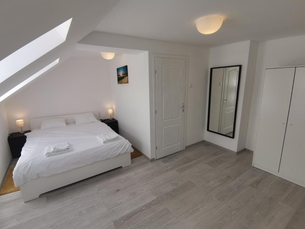Ris Central Apartments Novi Sad Esterno foto